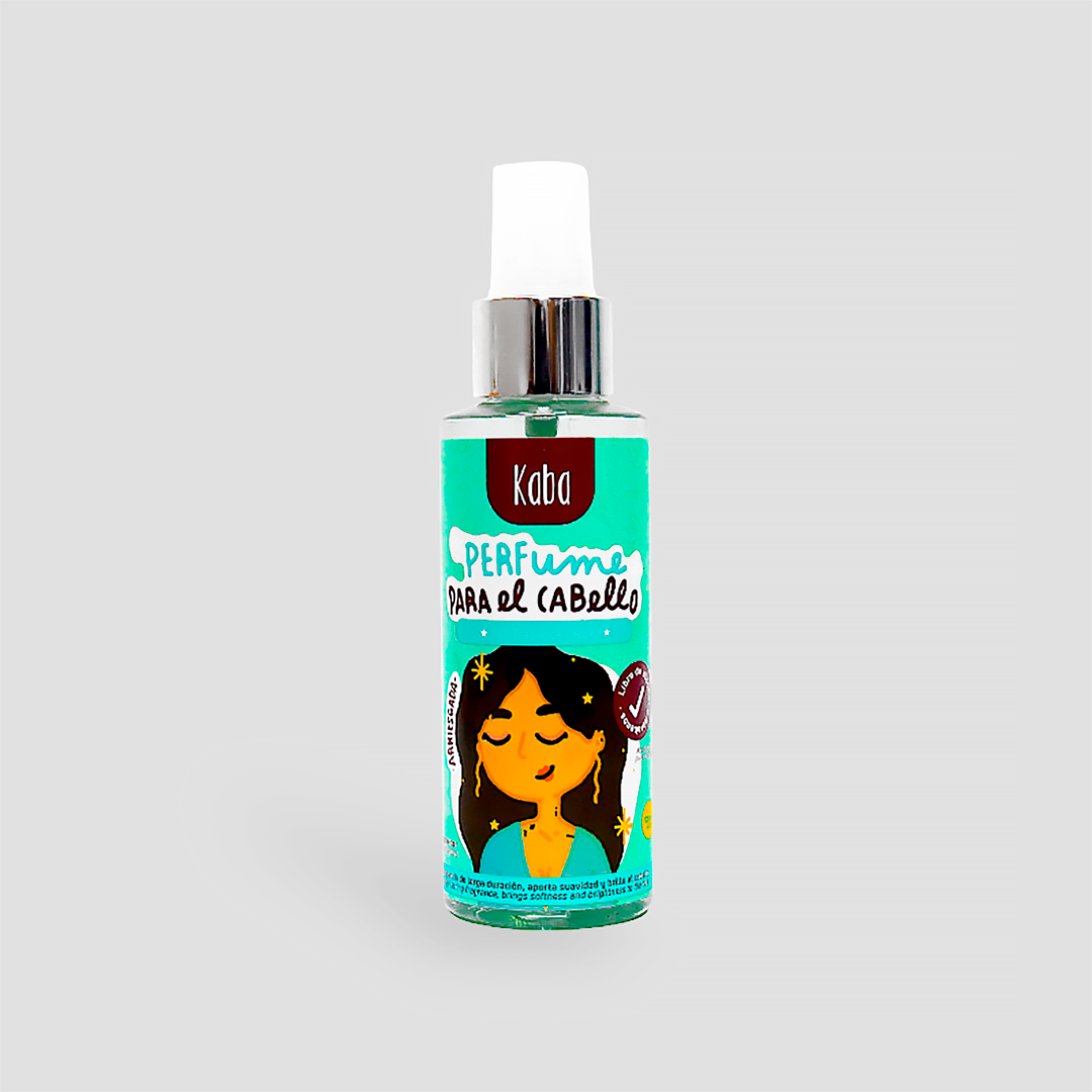 Botella de 120ml del Perfume Capilar Kaba Arriesgada, con etiqueta turquesa y dibujo, fragancia frutal para controlar el frizz y añadir brillo al cabello.